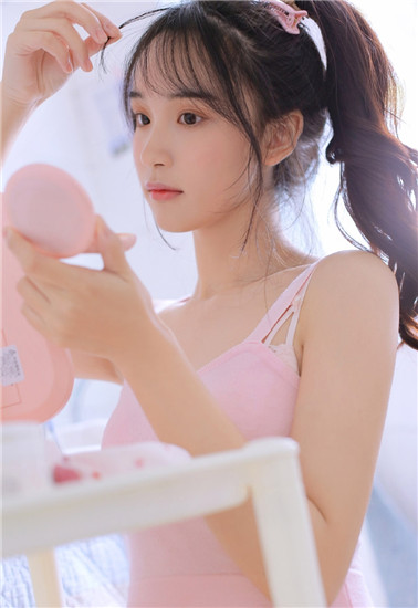 草莓秋葵菠萝蜜黄瓜丝瓜榴莲